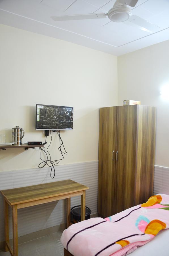 Shiv Shakti Guest House Greater Noida Exterior photo
